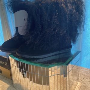 BearPaw Girls Size 1 Fur Boot